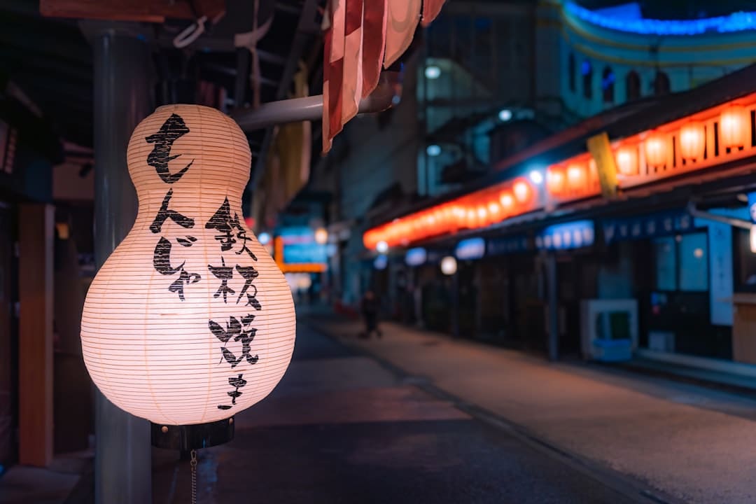 耀皮玻璃定增请求获上交所受理 转型晋级迈出坚实脚步